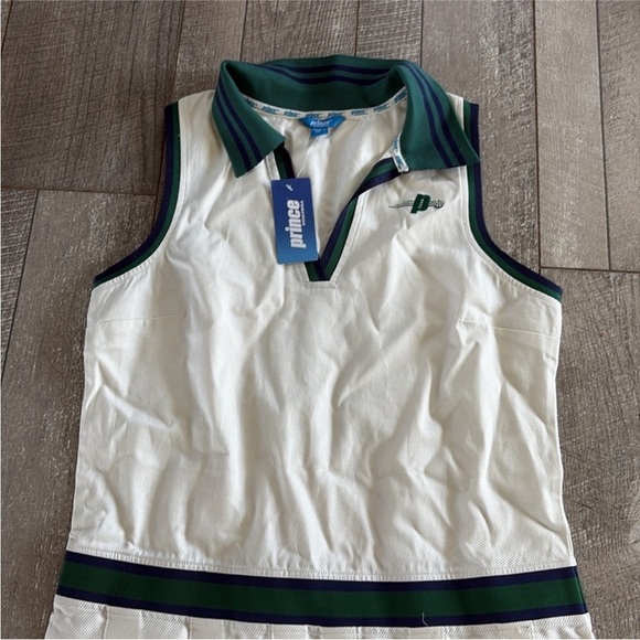 Prince Pickleball Tennis Pleated Collared Athletic Dress Size Medium. - Picture 7 of 9